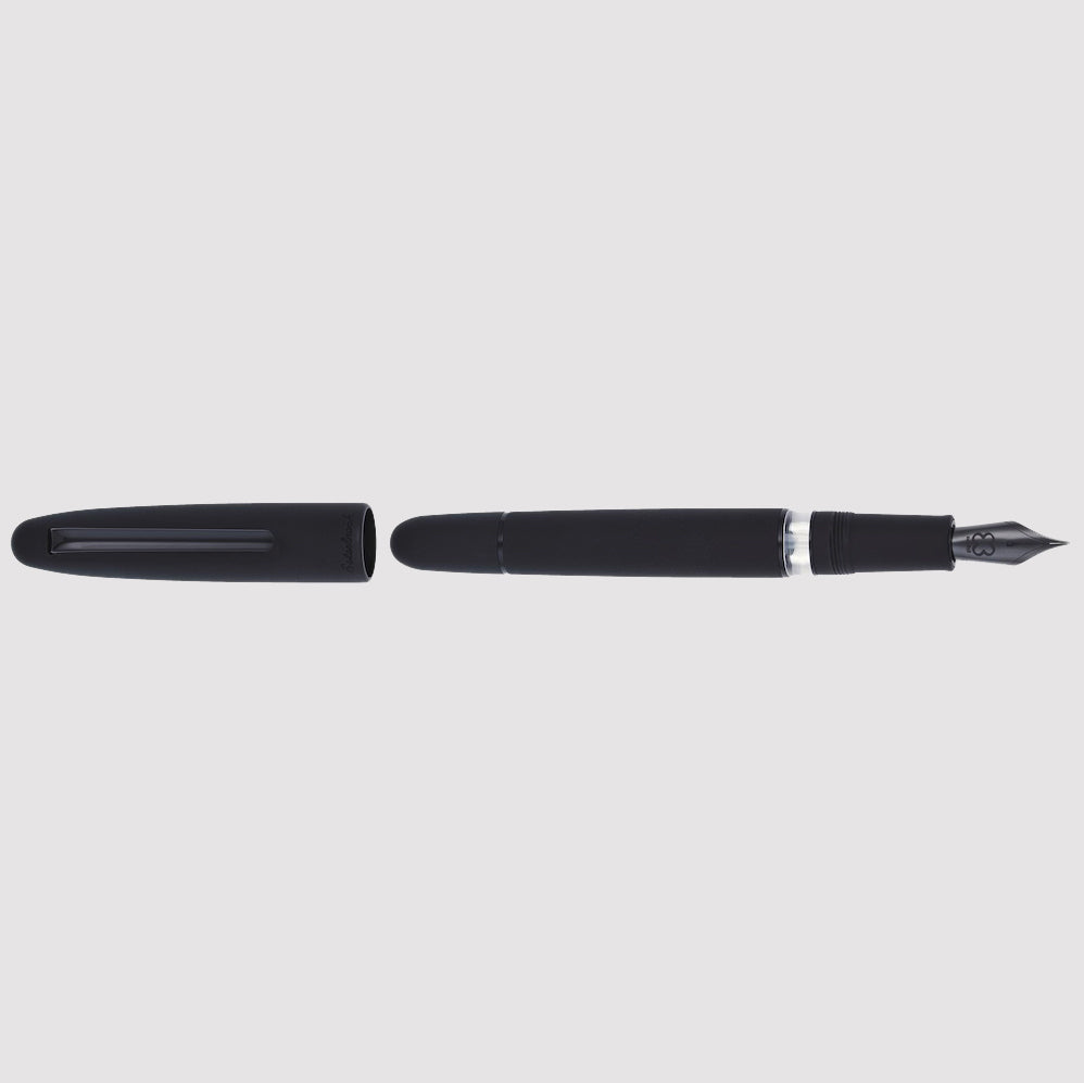 Penna stilografica Estie con pistone a pressione Raven nera opaca