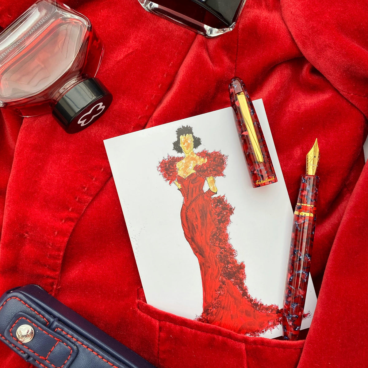 Penna stilografica Estie Oversize Scarlet con finiture in oro - Pennino Gena Journaler personalizzato