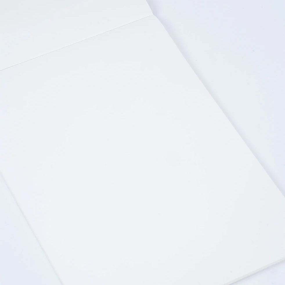 Tomoe River FP Notepad / Plain / A4 / White / 52 g/m2
