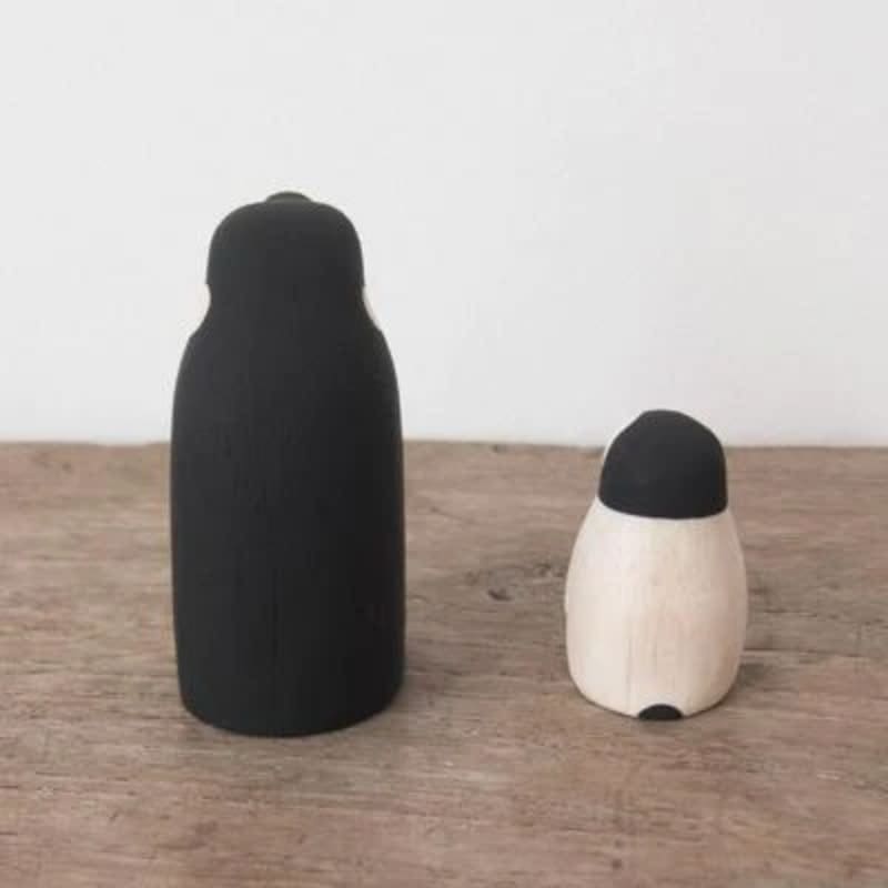 T-Lab./ Polepole Oyako/ Penguin Child - Wooden Animal