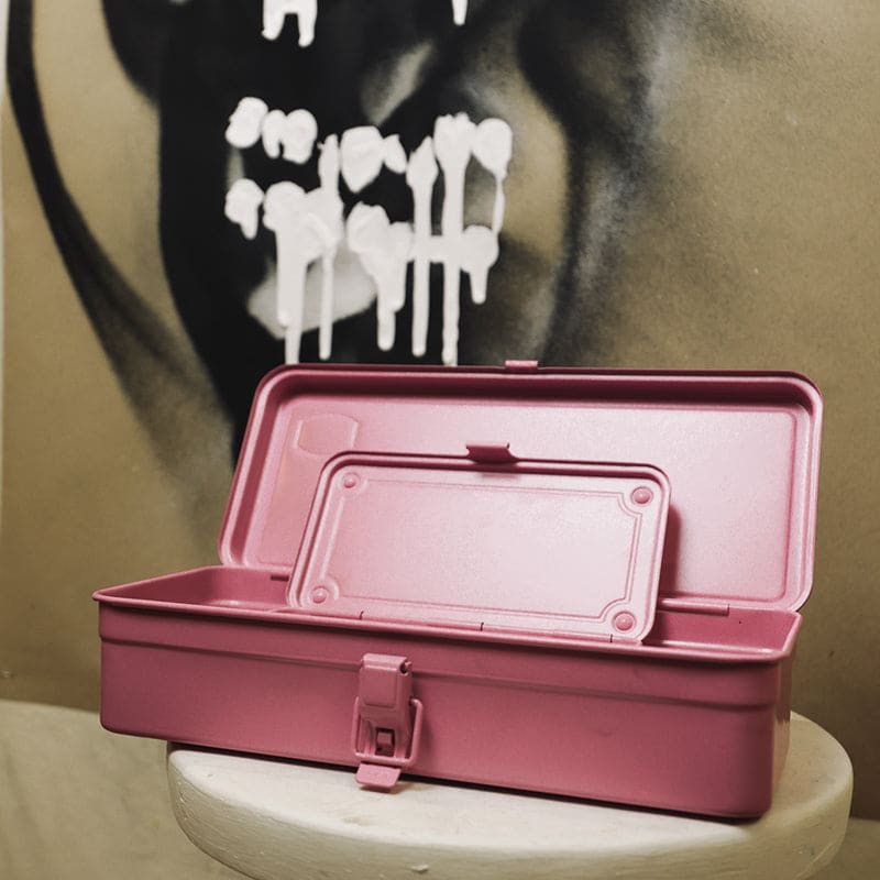 Toolbox T 190 - Candy Pink | THE-OUTSIDERS-JOURNEY