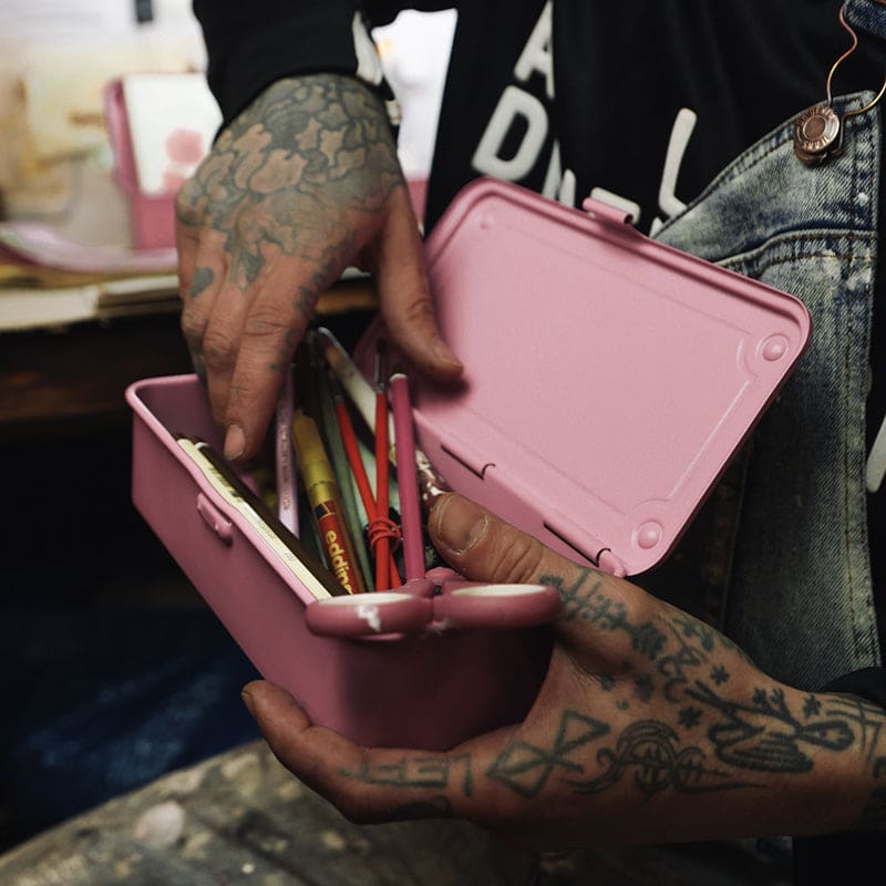 Toolbox T 190 - Candy Pink | THE-OUTSIDERS-JOURNEY
