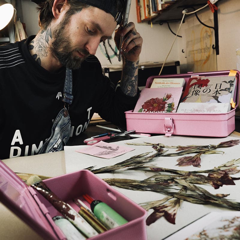 TOYO STEEL T 320 - Candy Pink | THE-OUTSIDERS-JOURNEY