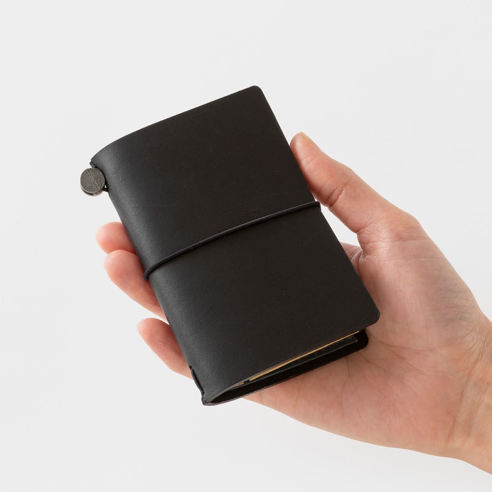 TRAVELER'S notebook 20th Anniversary Card Size Set Black | THE