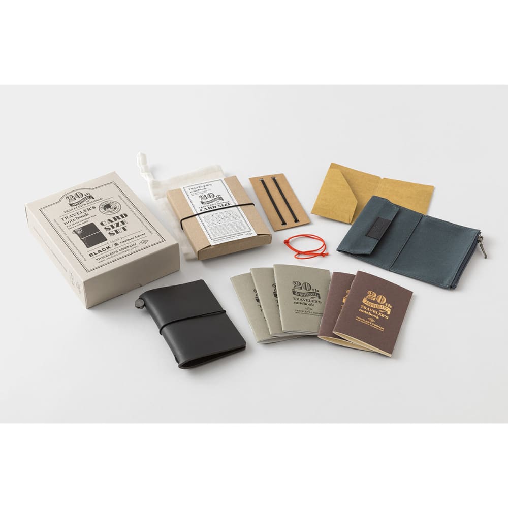TRAVELER'S notebook 20th Anniversary Card Size Set Black | THE