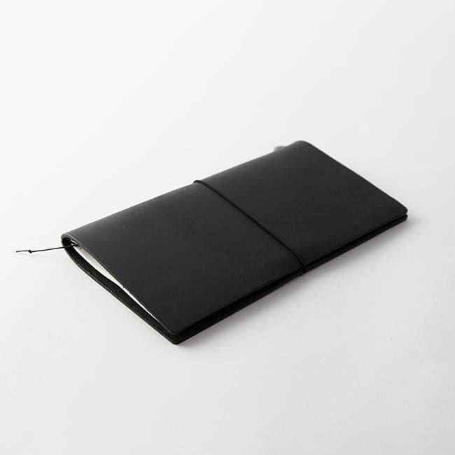 TRAVELER’S notebook cover Black in Leather - TRAVELER’S