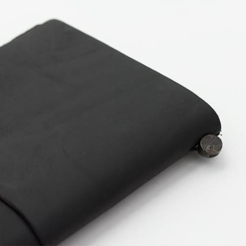 TRAVELER’S notebook cover Black in Leather - TRAVELER’S