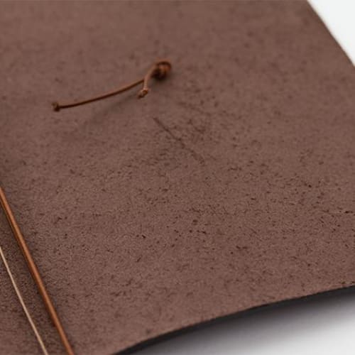 TRAVELER’S notebook cover Brown in Leather - TRAVELER’S