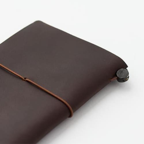 TRAVELER’S notebook cover Brown in Leather - Passport Size -