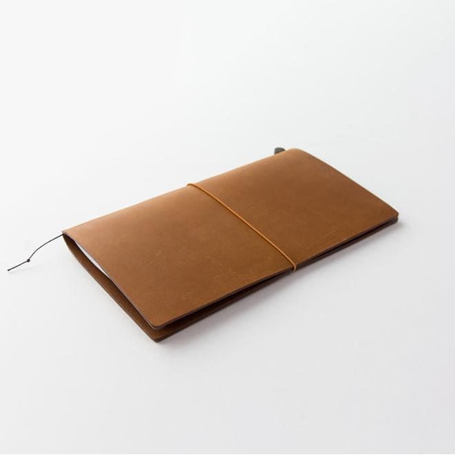 TRAVELER’S notebook cover Camel in Leather - TRAVELER’S